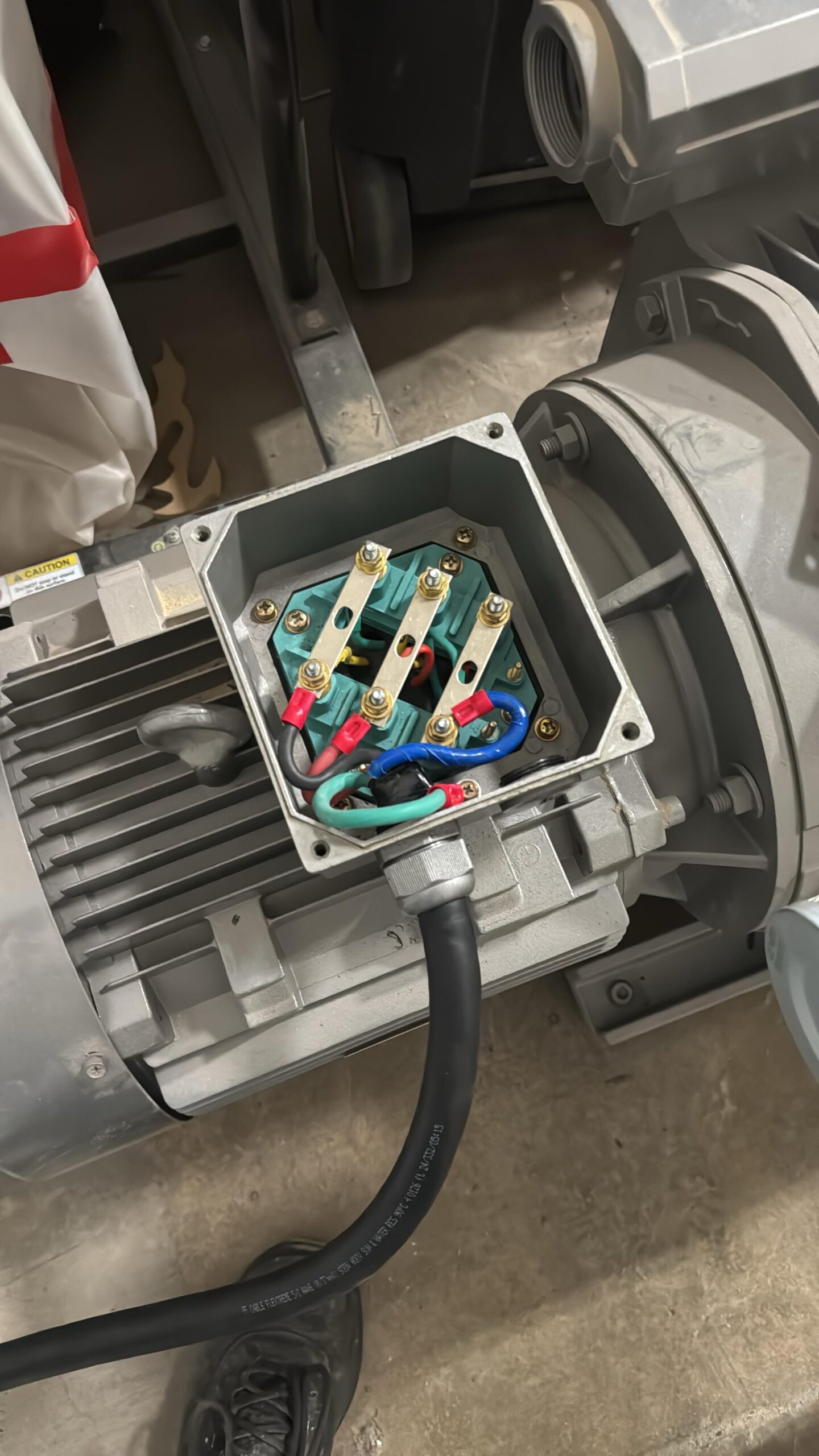 Electrical repair — Reis Electric