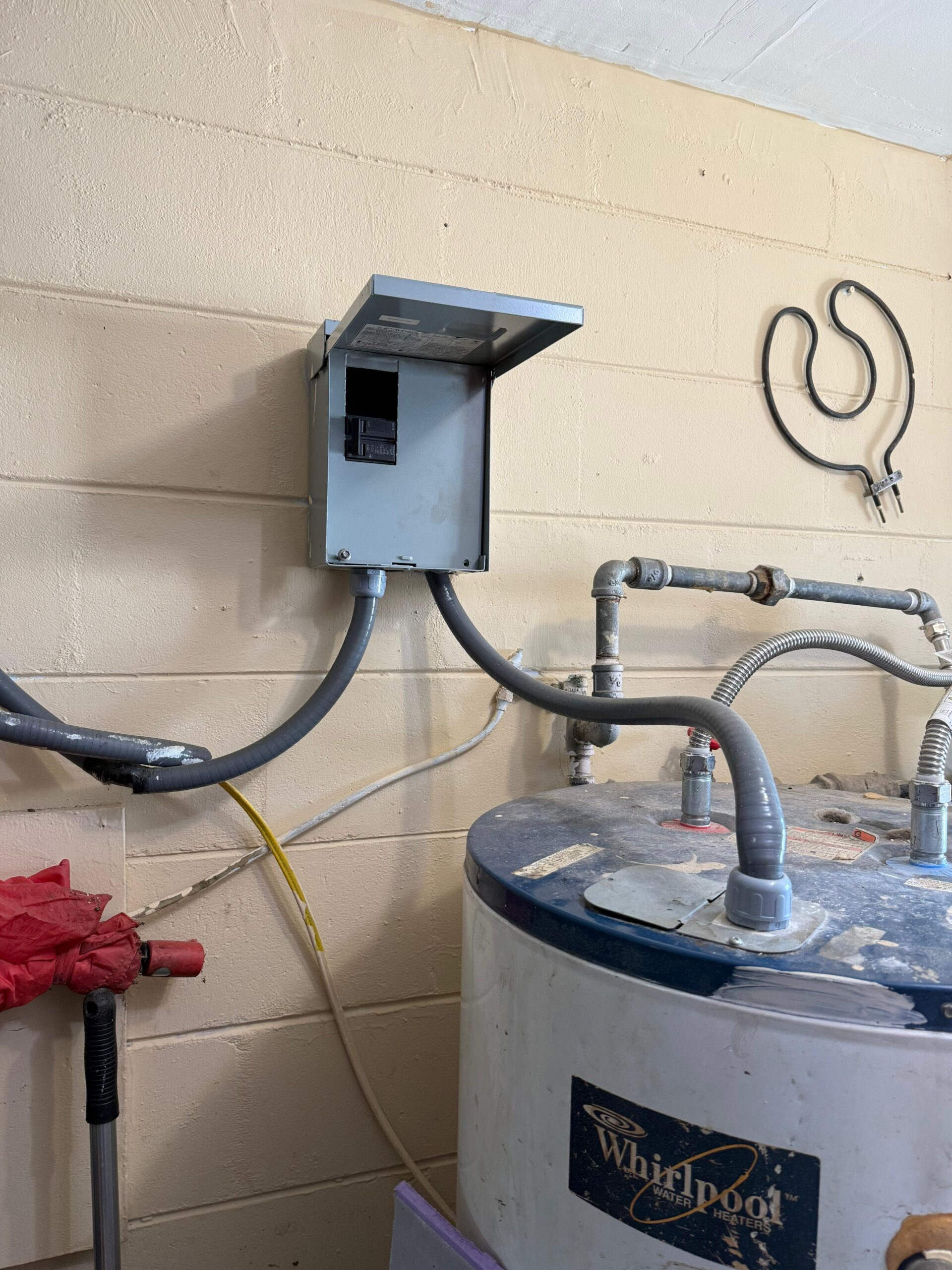 Circuit installation Orlando — Reis Electric